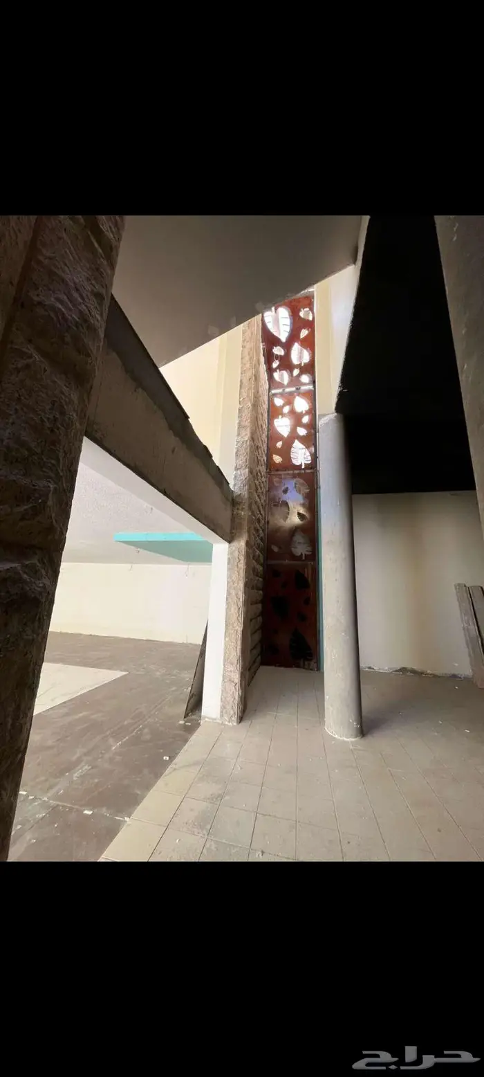 فلا حي النزهه جديده على 3 شوارع مع شقق مدخل منفصل مساحة825 17