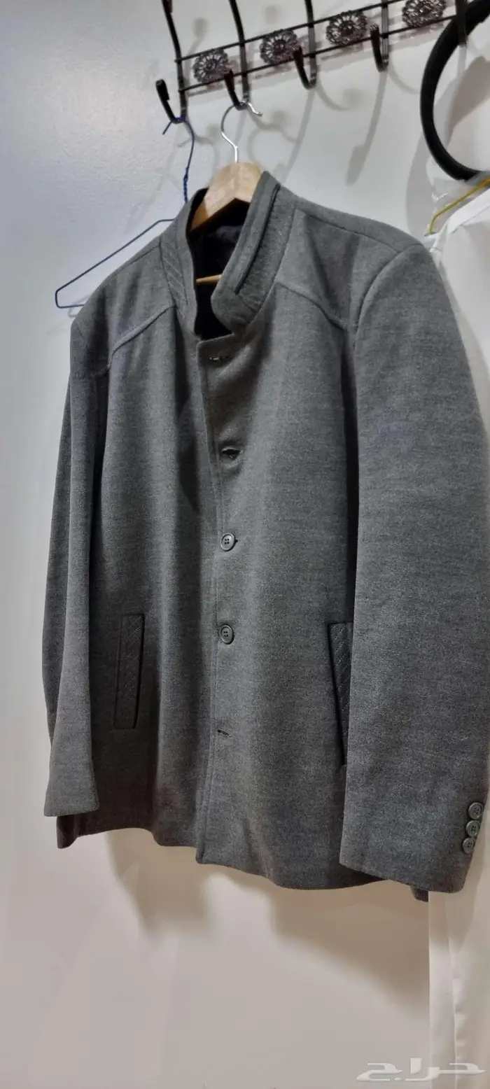 2 جاكيت نظيفه جدا للبيع 5