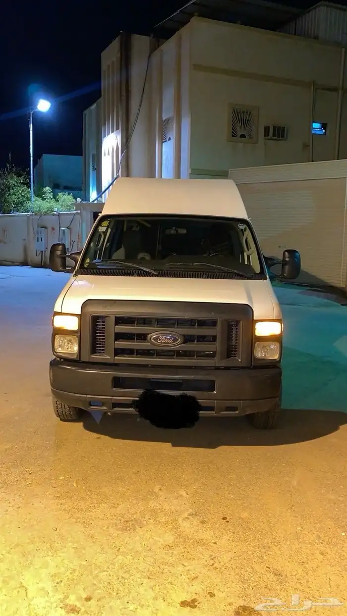 فان فورد مجهز لذوي الهمم وكبار السن اخو الوكاله شرط 0