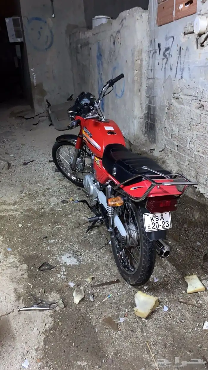 للبيع دباب x100 نضيف مايشكو من شي تعال وشوف ومانقصر معاك 0