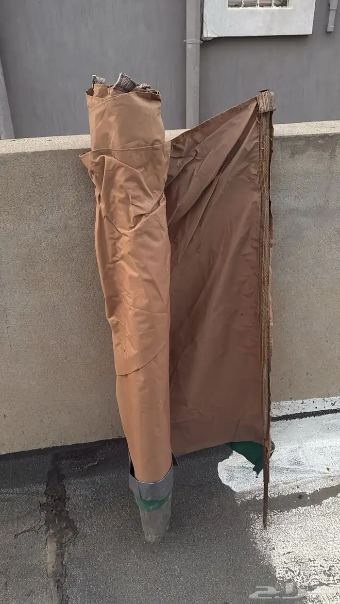 تيراز ارضي للخيام ضد الماء والشمس 2