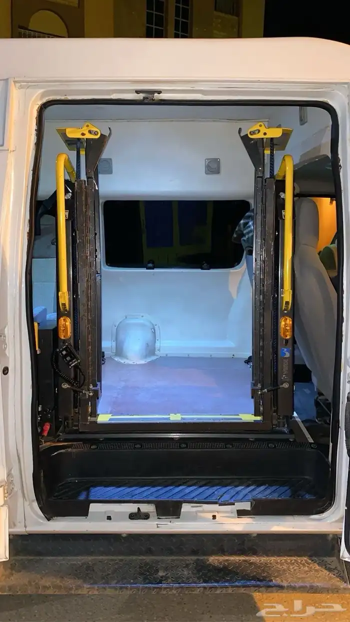 فان فورد مجهز لذوي الهمم وكبار السن اخو الوكاله شرط 6