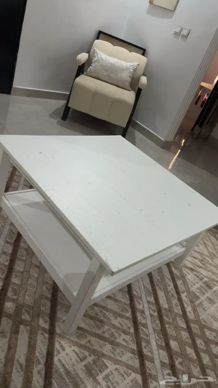 طاوله من ايكيا 0