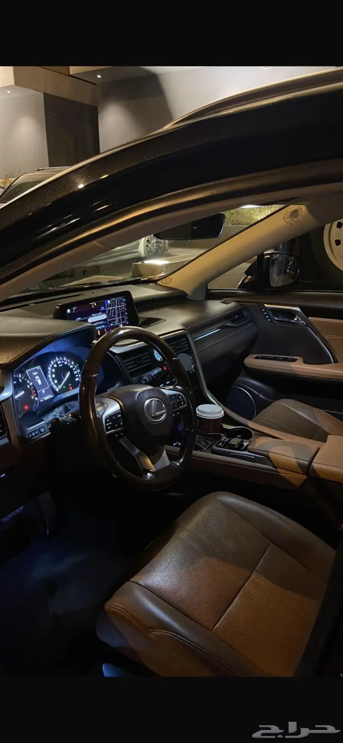 لكزس Rx فل شاشات خلفيه اسود 3