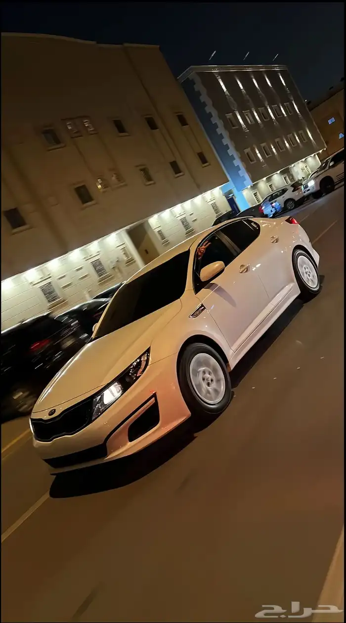 مطلوب اوبتما لون ابيض او تركوازي نضيف 0