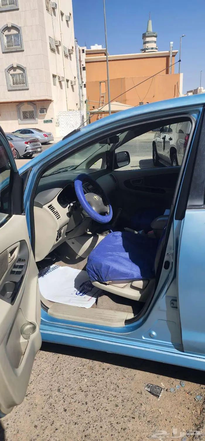 انوفا 2013 قير عادي   مجددة ومفحوصة   صيانة شاملة عند العضيب 0