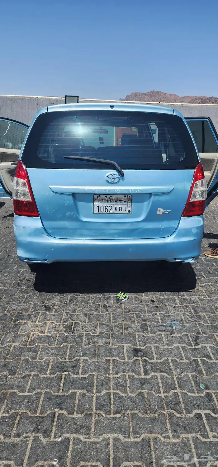 انوفا 2013 قير عادي   مجددة ومفحوصة   صيانة شاملة عند العضيب 5