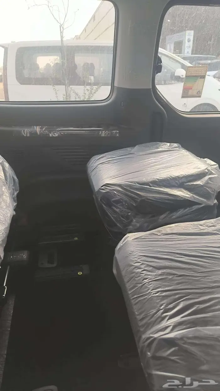 هيونداي ستاريا ديزل وبنزين ركاب وبضاعه موديل 2026 6