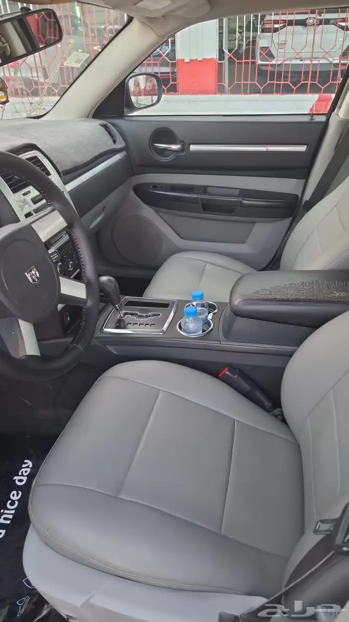 للبيع دوج تشارجر 2009 6