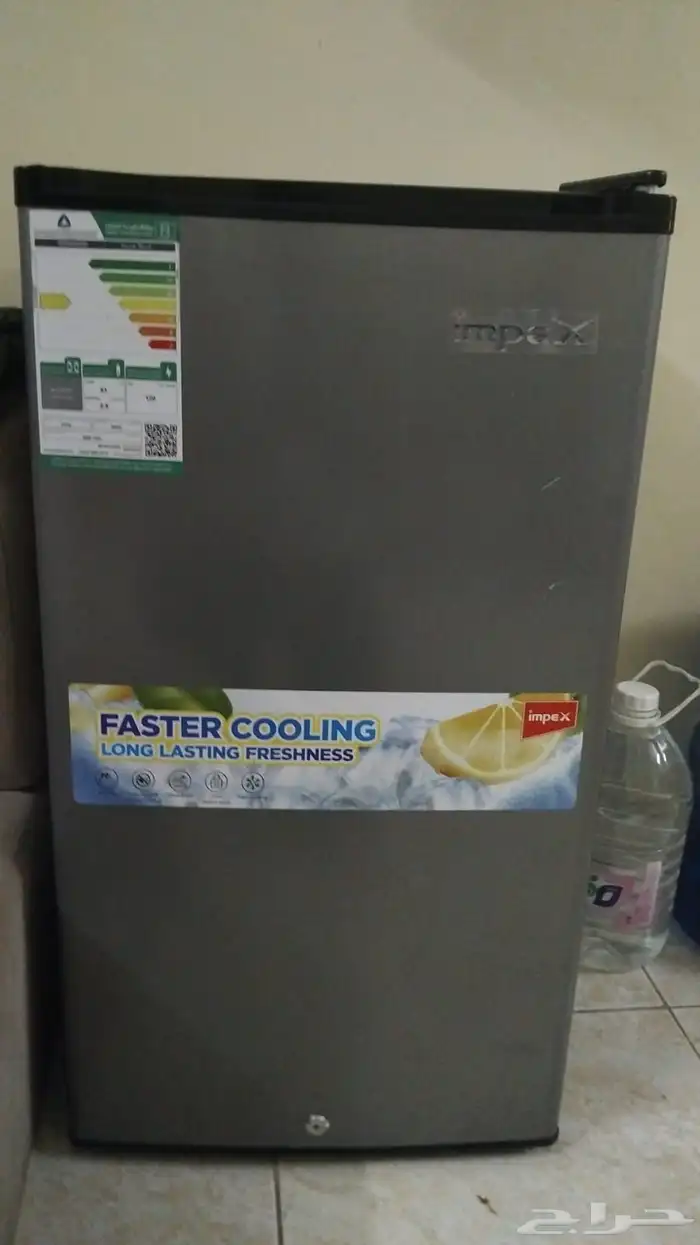 ثلاجة صغيره للبيع 1
