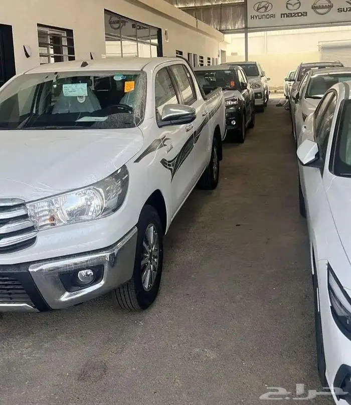 هايلوكس غمارتين اوتوماتيك جنوط بنزين كويتي 2025 3