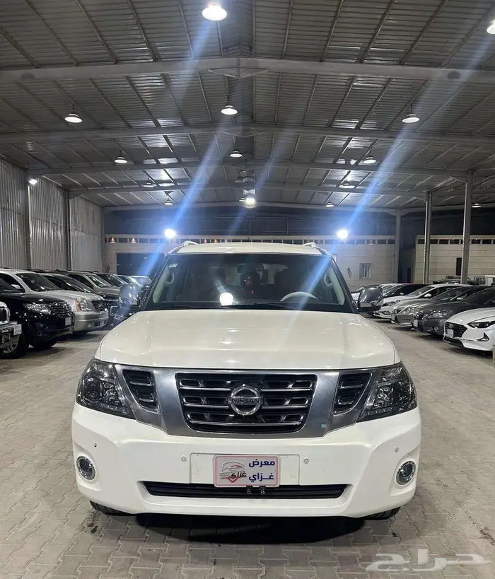 نيسان باترول 2015 0