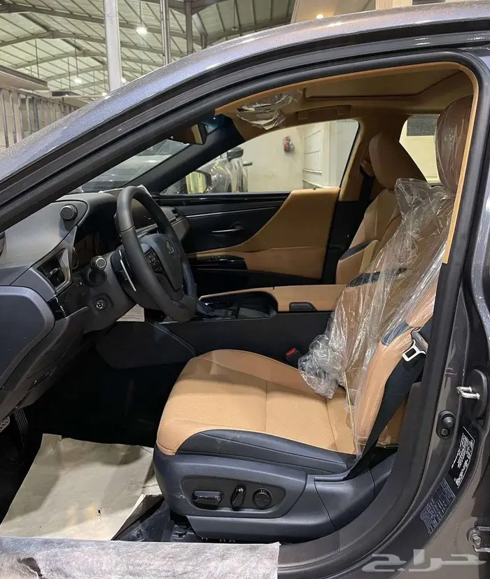 لكزس ES250 ستاندر 2025 جميع كاش واقساط 7