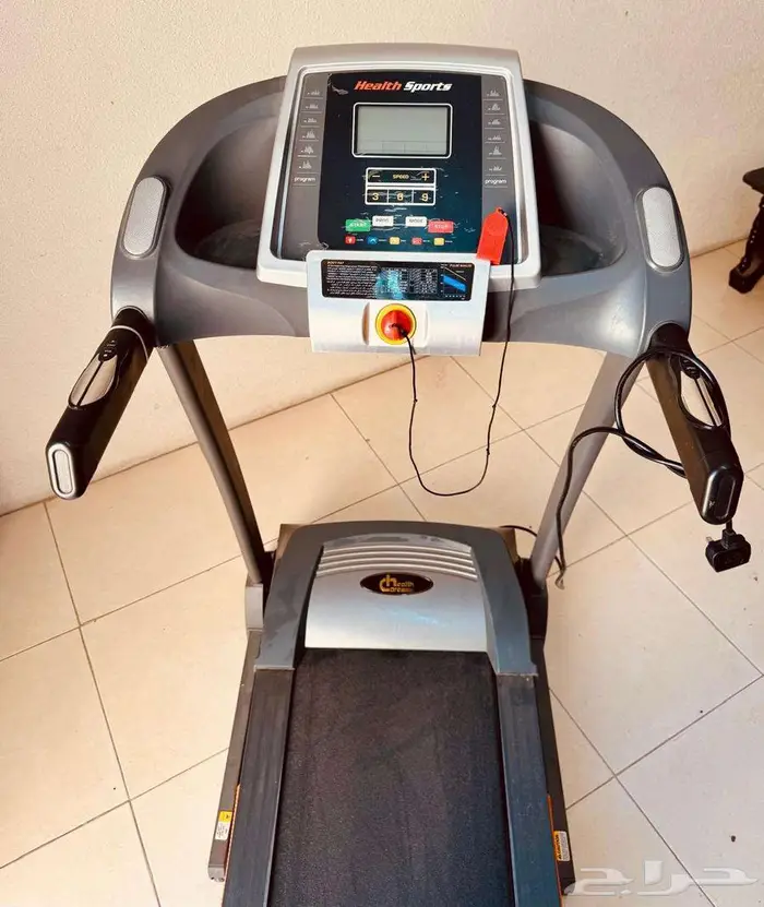 جهاز سير رياضي بالدمام بحالة جيدة جدا 2