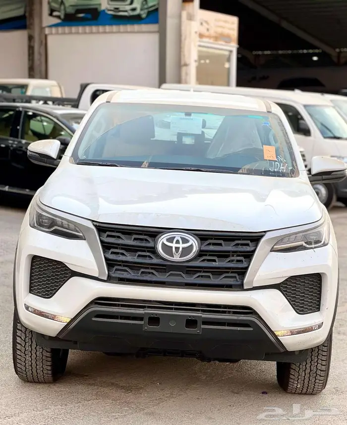 فورتشنر GX2 بدون دبل بنزين 2025 1