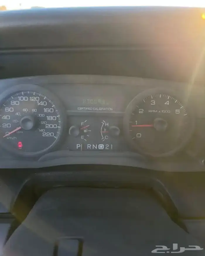 للبيع فورد فكتوريا 2006 3