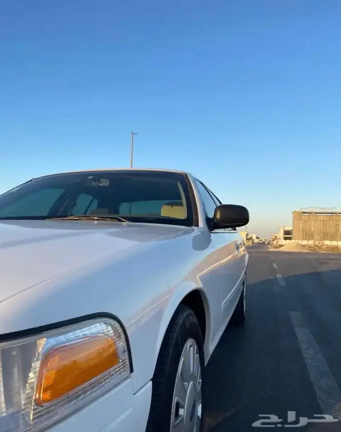 للبيع فورد فكتوريا 2006 1