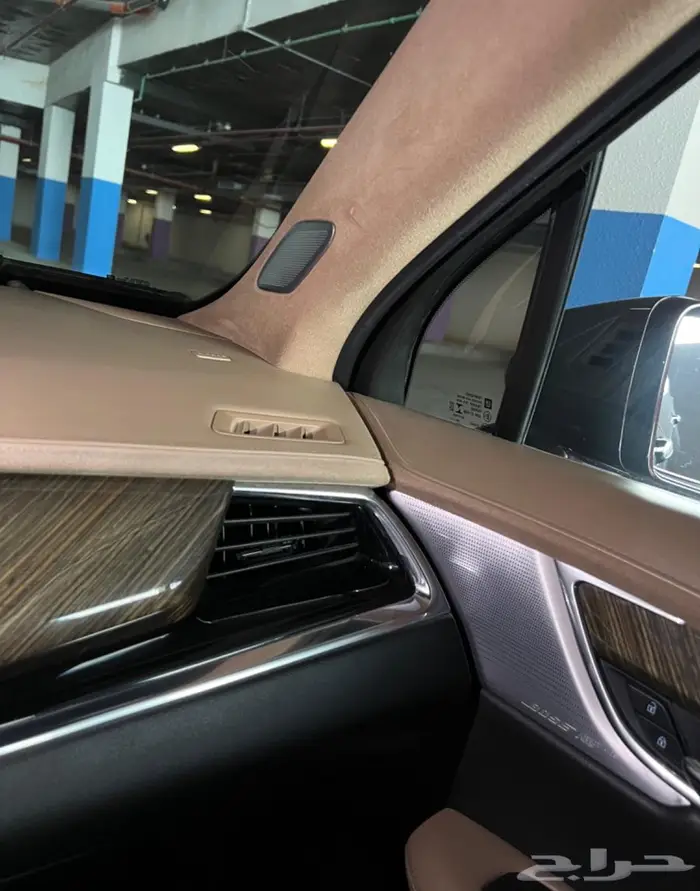 كاديلاك XT6 موديل 2020 14