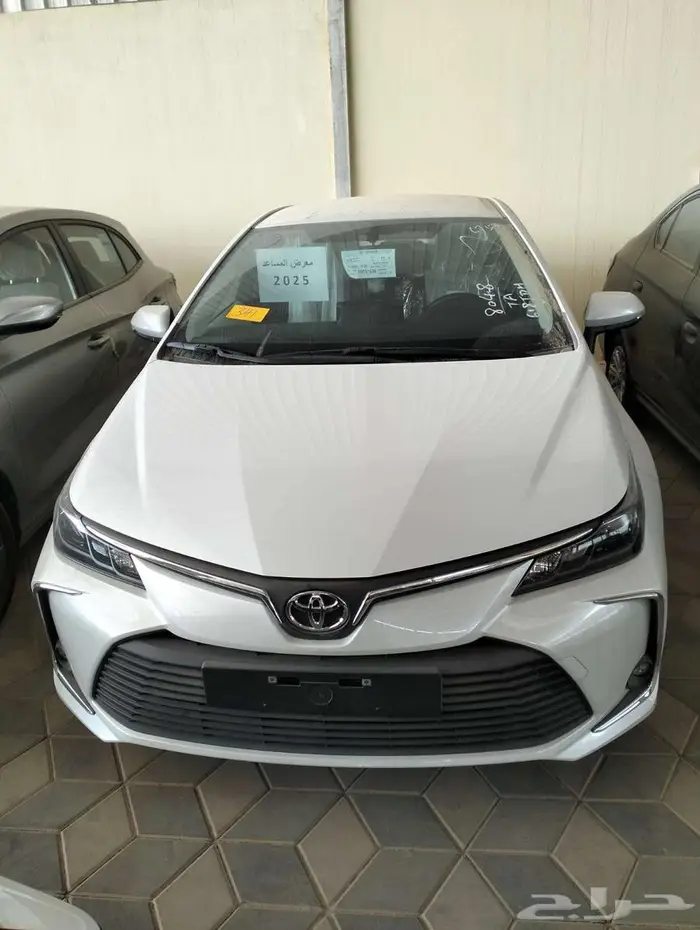 تويوتا كورولا XLI 2.0 طيس بنزين 2025 0