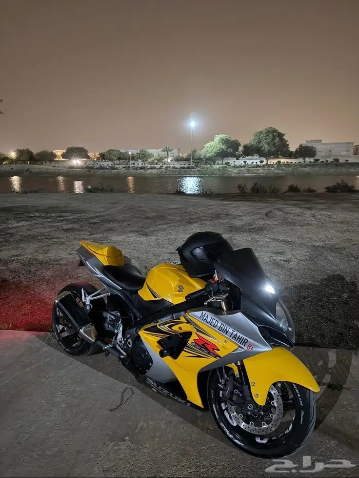 ريس سوزوكي 1000 3