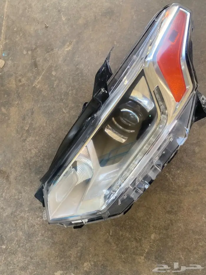 شمعه يسار شفر ترافيرس 2