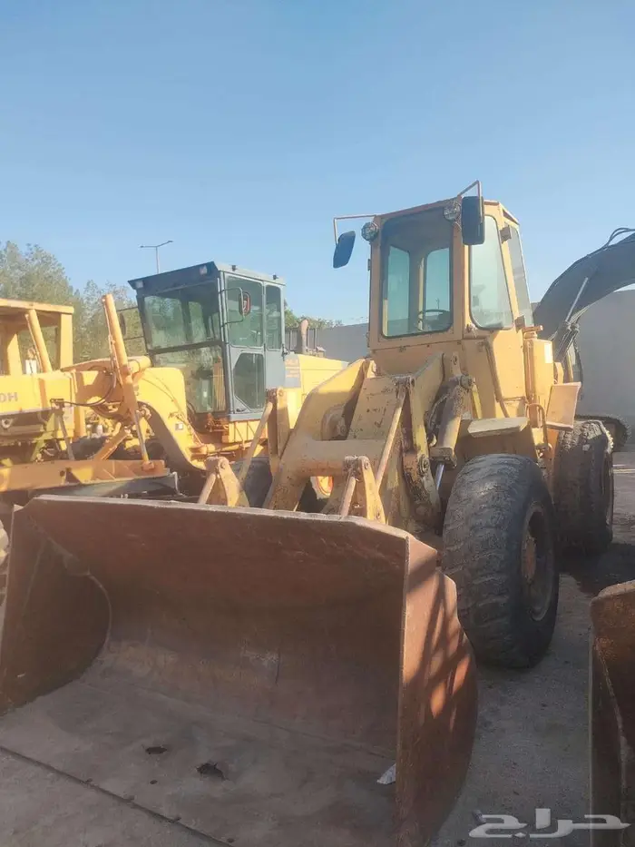 شيول 930 كاتربيللر سنه الصنع 1979 للبيع 2