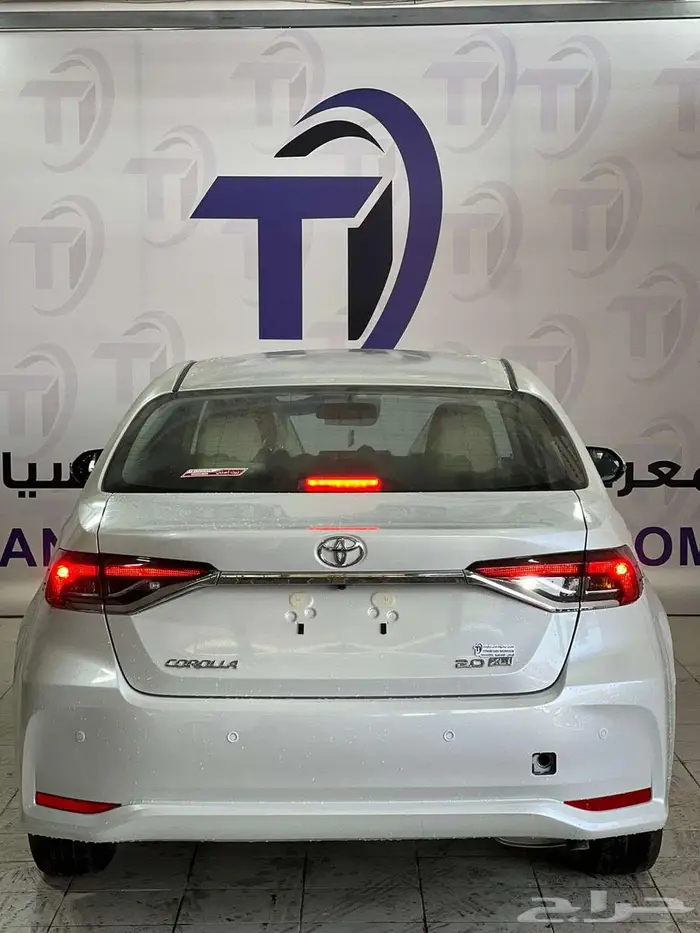 تويوتا كورولا XLI 2.0 طيس بنزين 2025 3