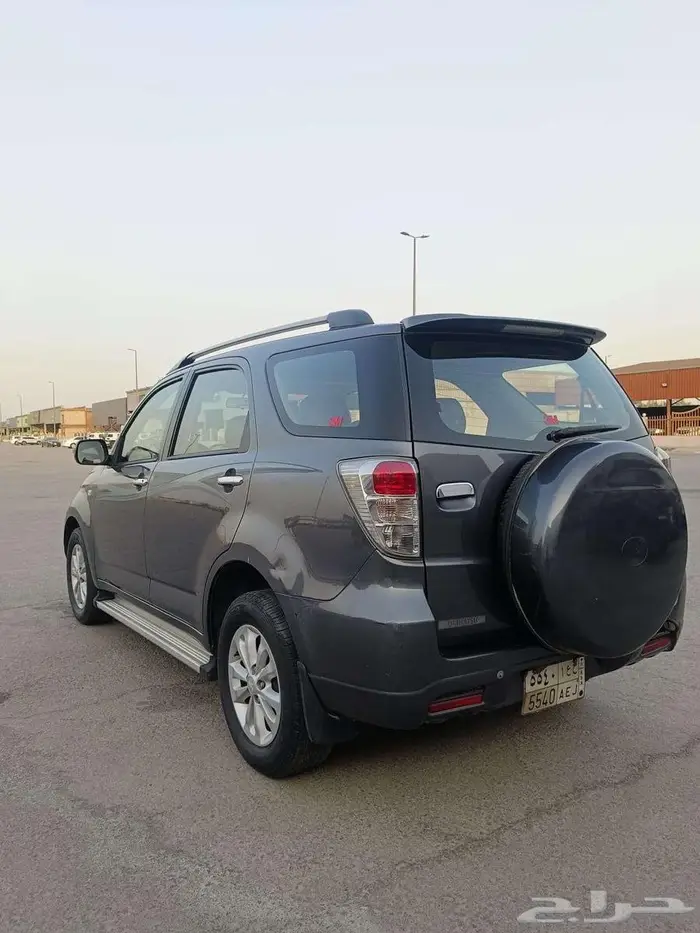 دايهاتسو تيريوس 2015 5