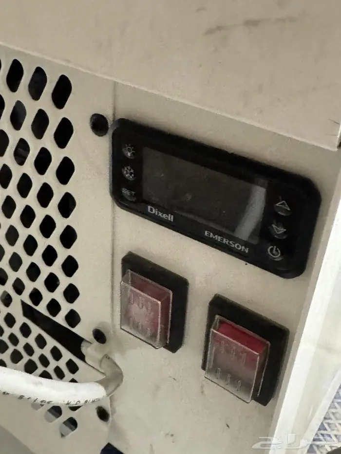 ثلاجة عرض للمطاعم والمقاهي 7