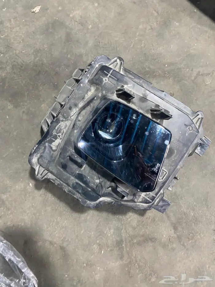 شمعه يمين سوزوكي جراند فيتارا 2025 1