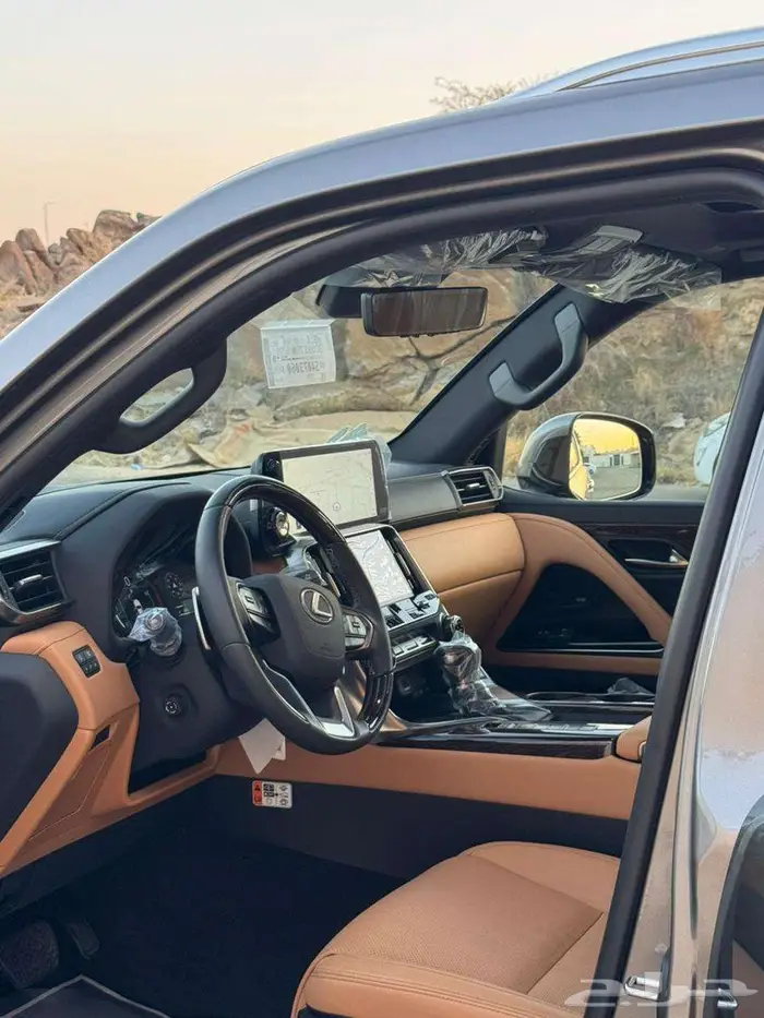 لكزس LX 600 2025 شبة الوكالة BB 21
