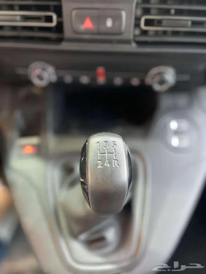 بيجو بارتنر بضاعة ديزل قير عادي -شاص طويل موديل 2026 18