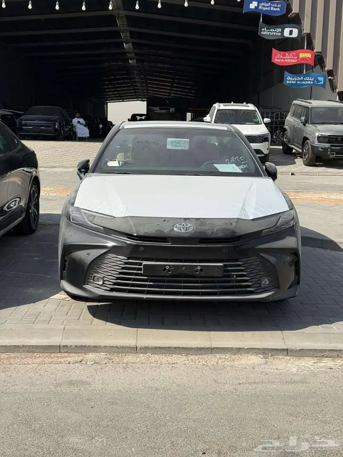 كامري ال اي 2025 اسود سعودي كاش - اقساط 0