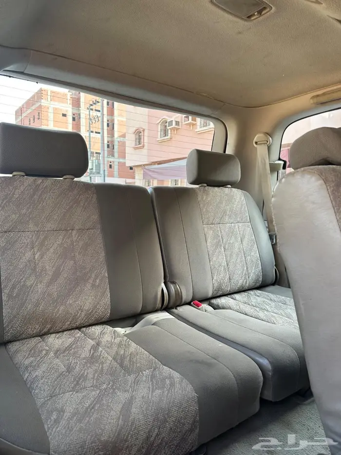 صالون 99 نظيف جدا مشروط 12