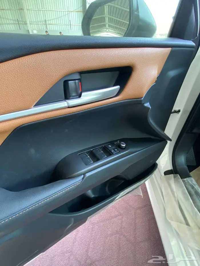 تويوتا كامري جراندي بنزين 2025 8