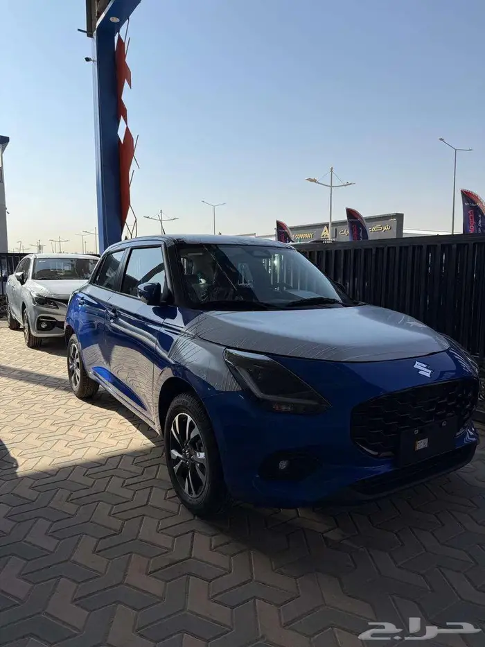 سوزوكي سويفت GLX فل موديل 2025 10