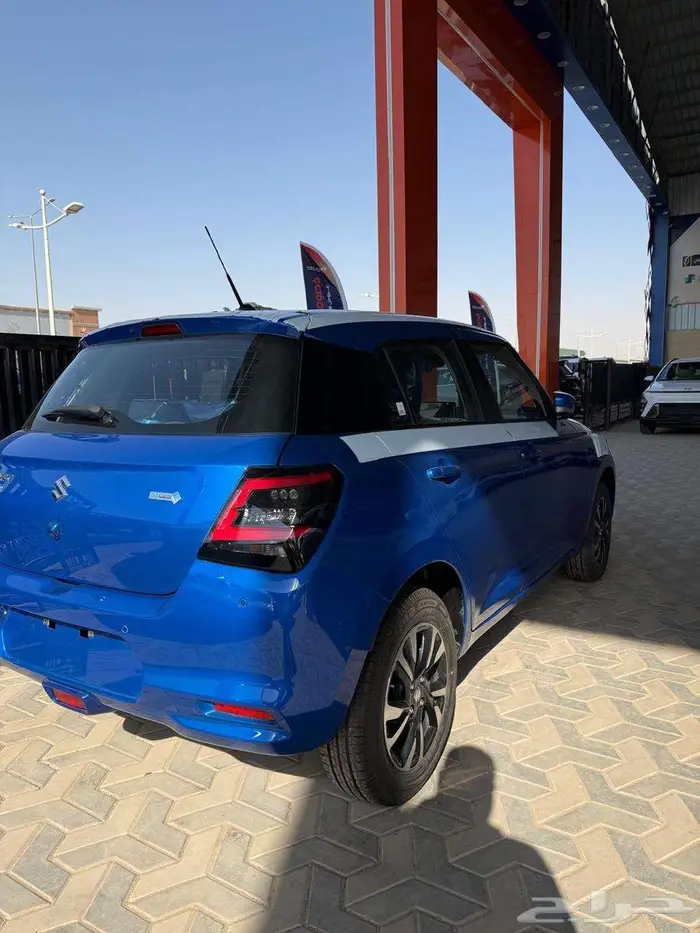 سوزوكي سويفت GLX فل موديل 2025 18