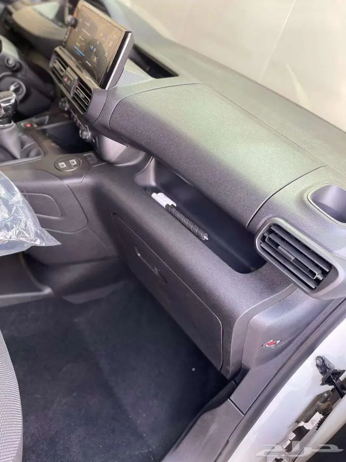 بيجو بارتنر بضاعة ديزل قير عادي -شاص طويل موديل 2026 27