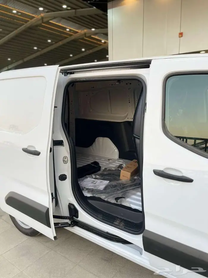 بيجو بارتنر بضاعة ديزل قير عادي -شاص طويل موديل 2026 6