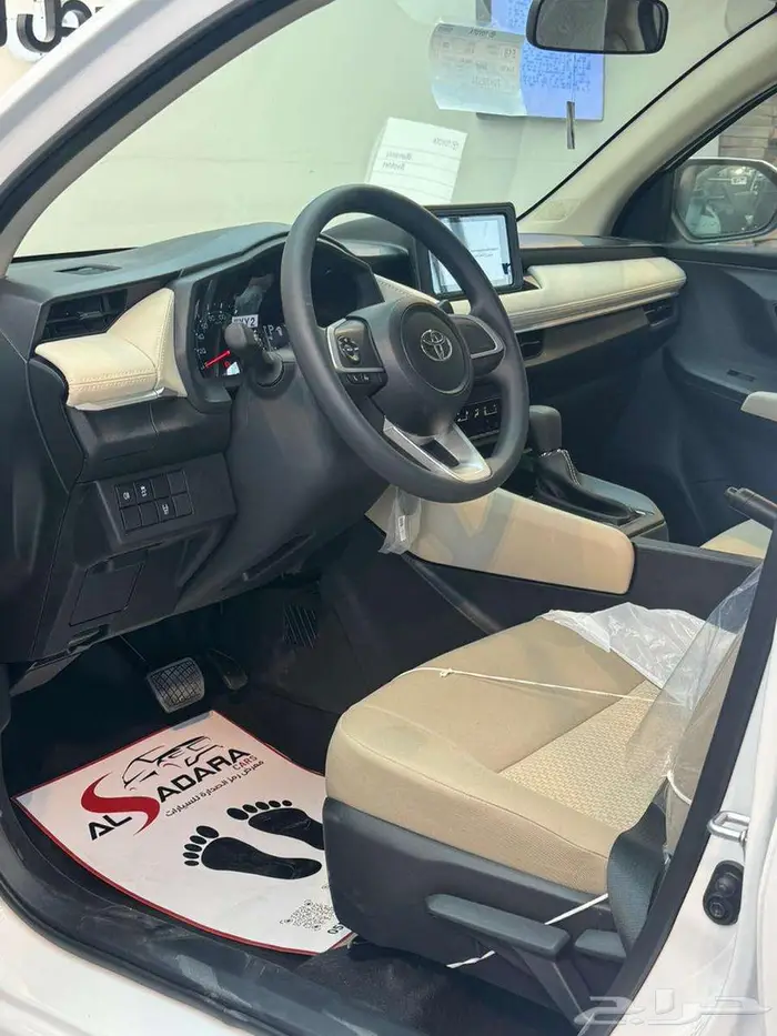تويوتا يارس Y ستاندر 2025 9