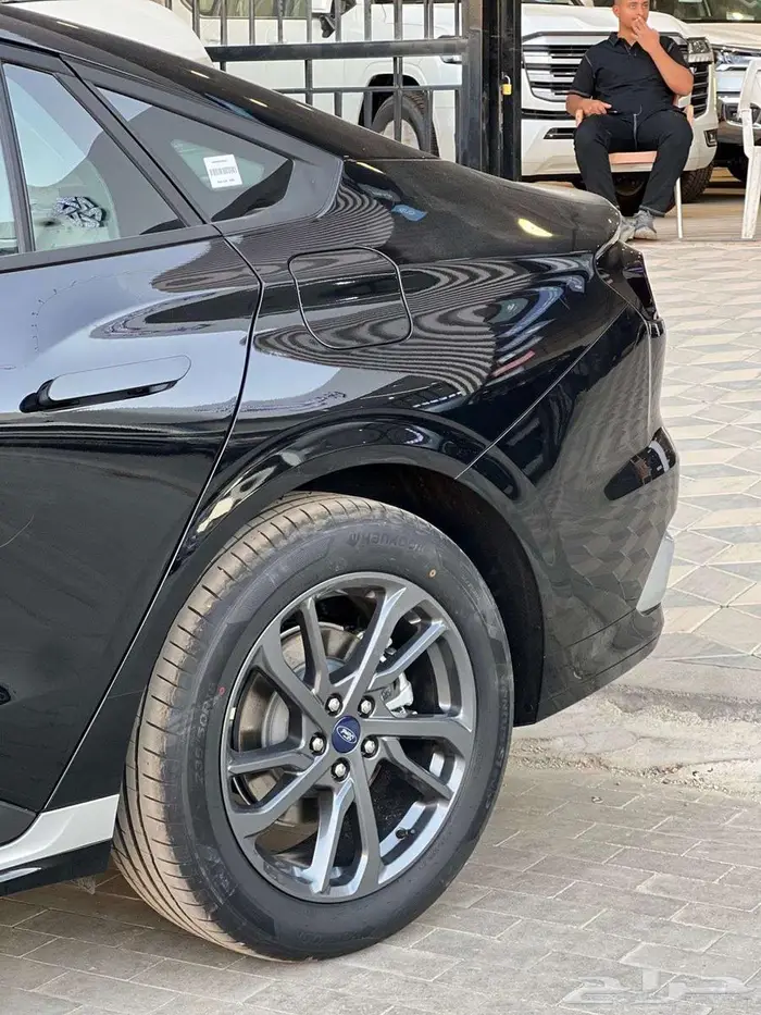 فورد توروس 2026 كاش وتقسيط 5