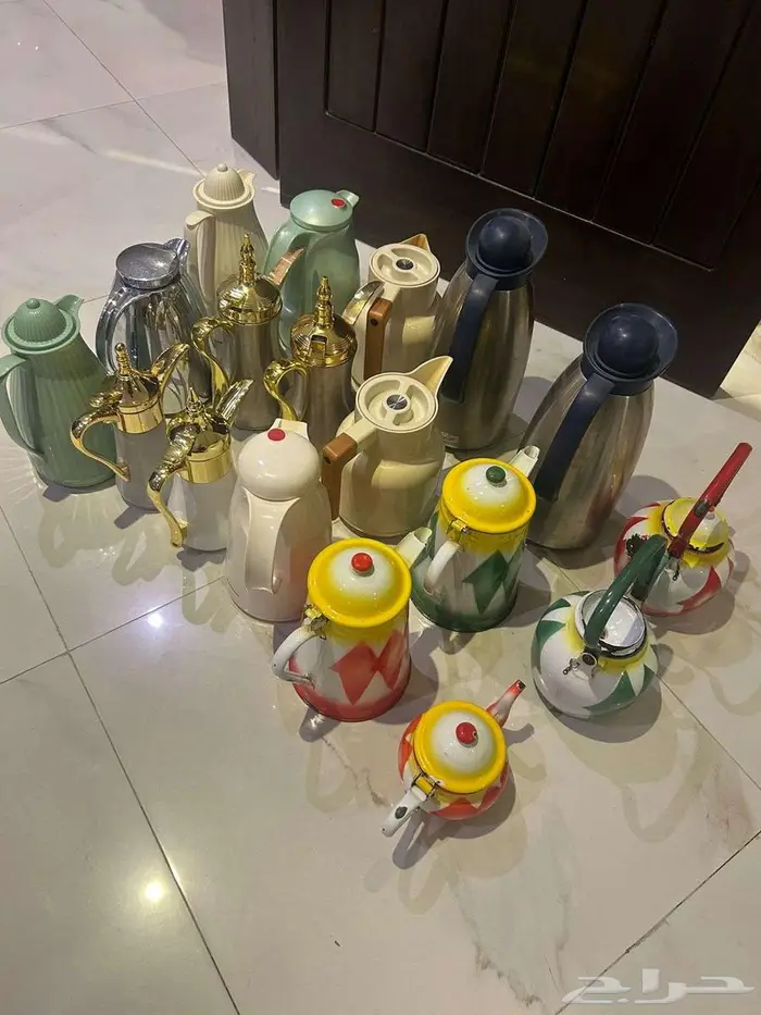 للبيع أباريق شاهي وقهوة 1