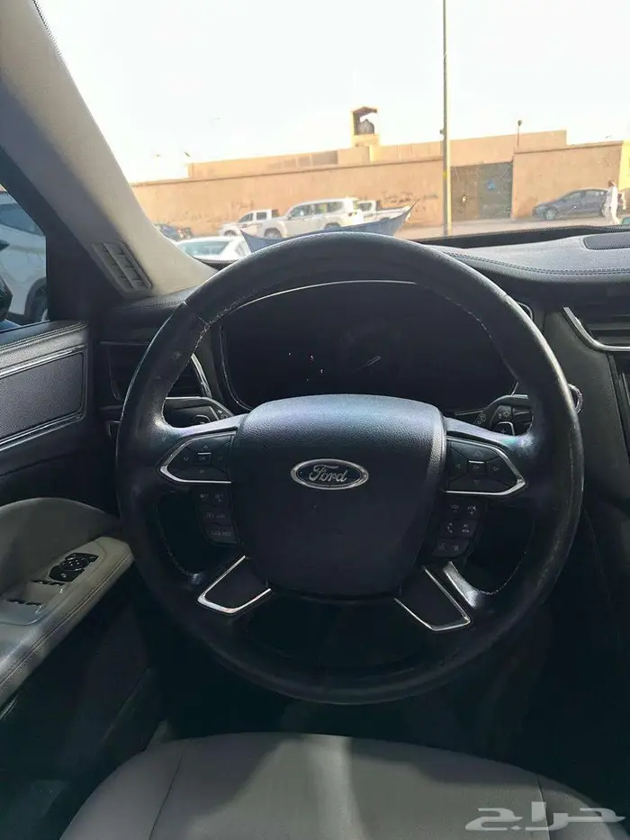 فورد توروس 2022 8