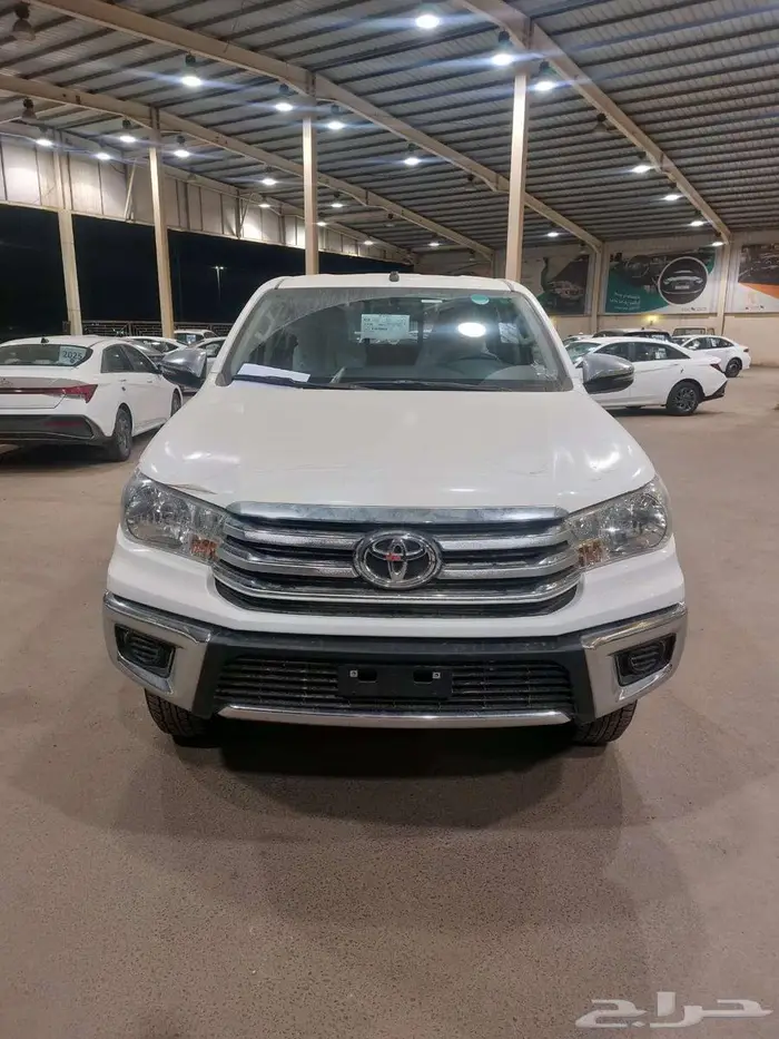 تويوتا هايلوكس GL2 غمارتين ديزل 2400سي سي 2025 0