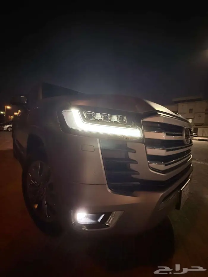 تويوتا لاندكروز VX-R فل كامل سعودي عبداللطيف ج Land-Cruiser 5
