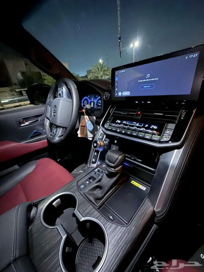 تويوتا لاندكروز VX-R فل كامل سعودي عبداللطيف ج Land-Cruiser 19