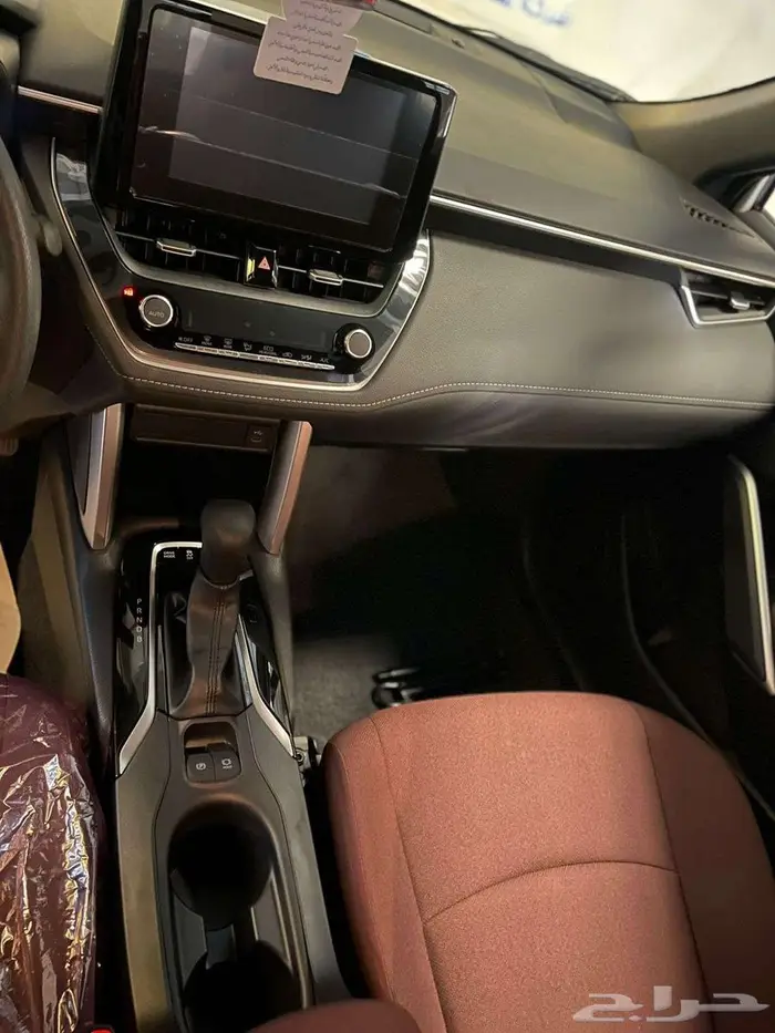 تويوتا كرولا كروس 2025 هايبرد LE 5