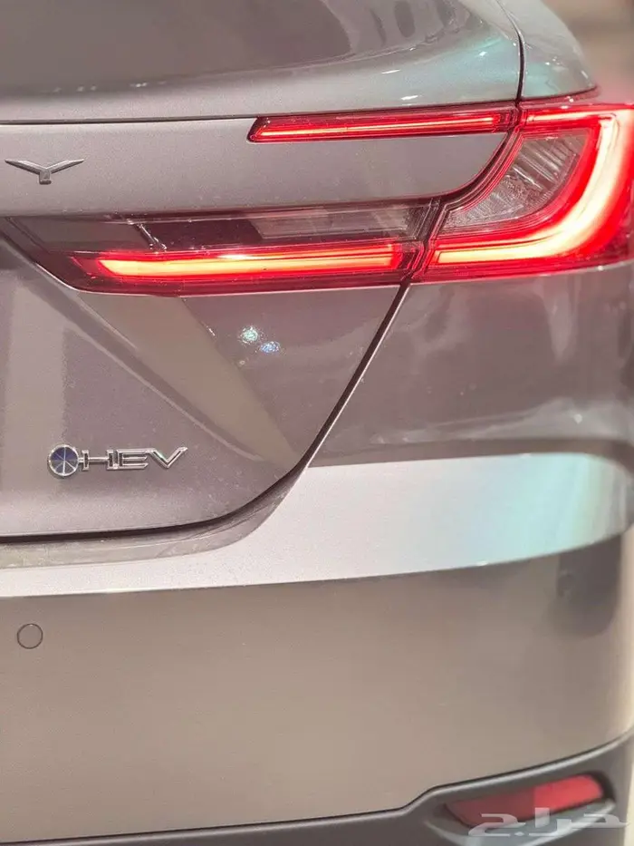 تويوتا كامري LE هايبرد 2025-سعودي 5