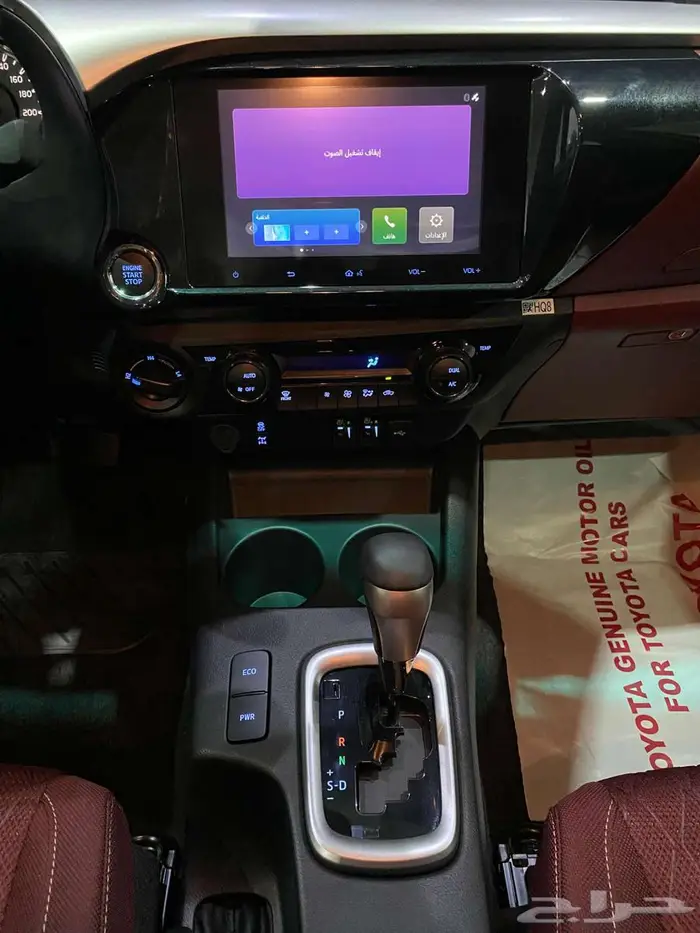 تويوتا هايلوكس GLX 2025 ابيض بنزين سعودي 27