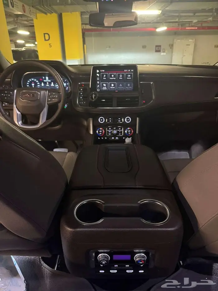 جي ام سي يوكن 2023 SLT 10